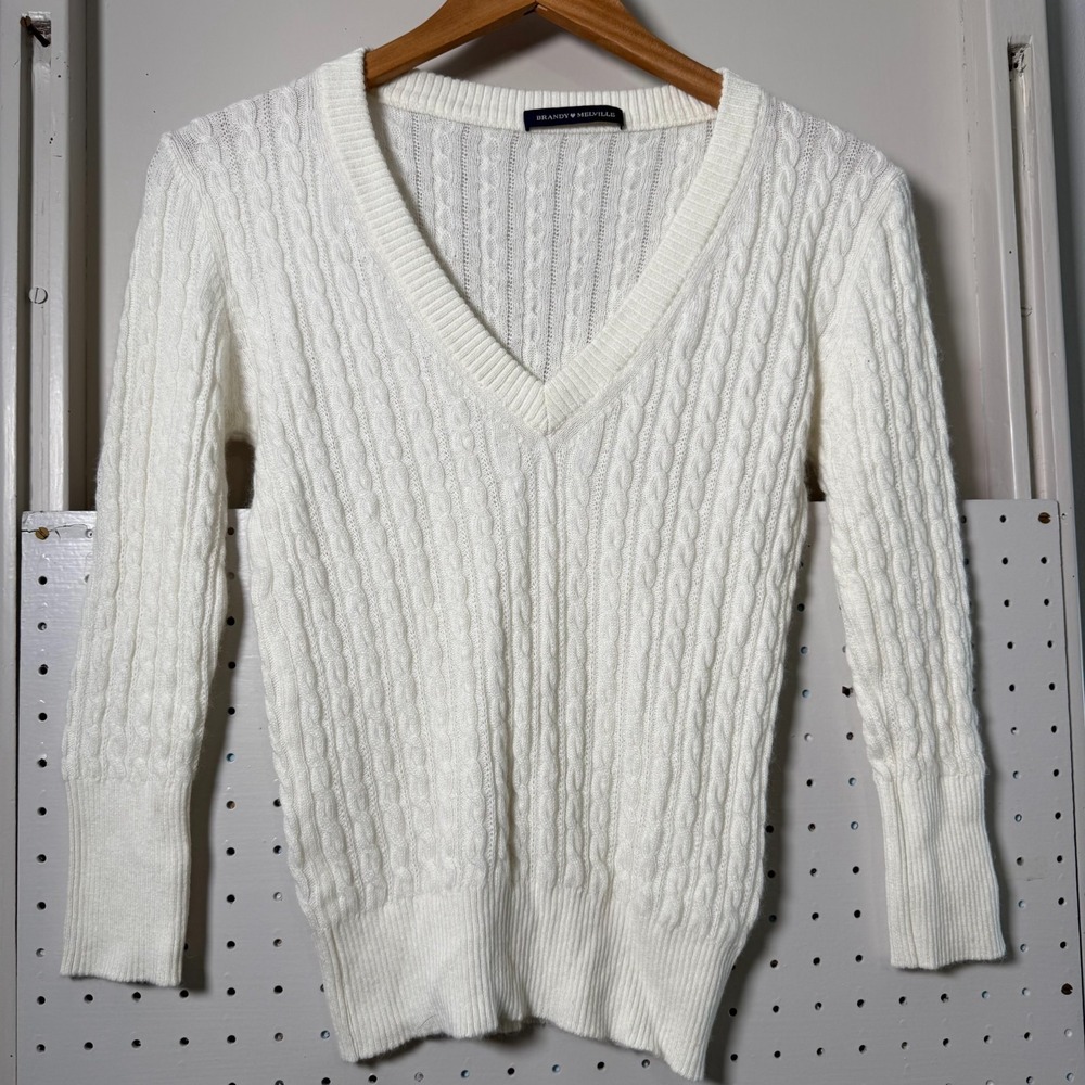 Brandy Melville Sweater Women's Ivory Wool Cable-Knit V-Neck Slim Fit Classic Sm
